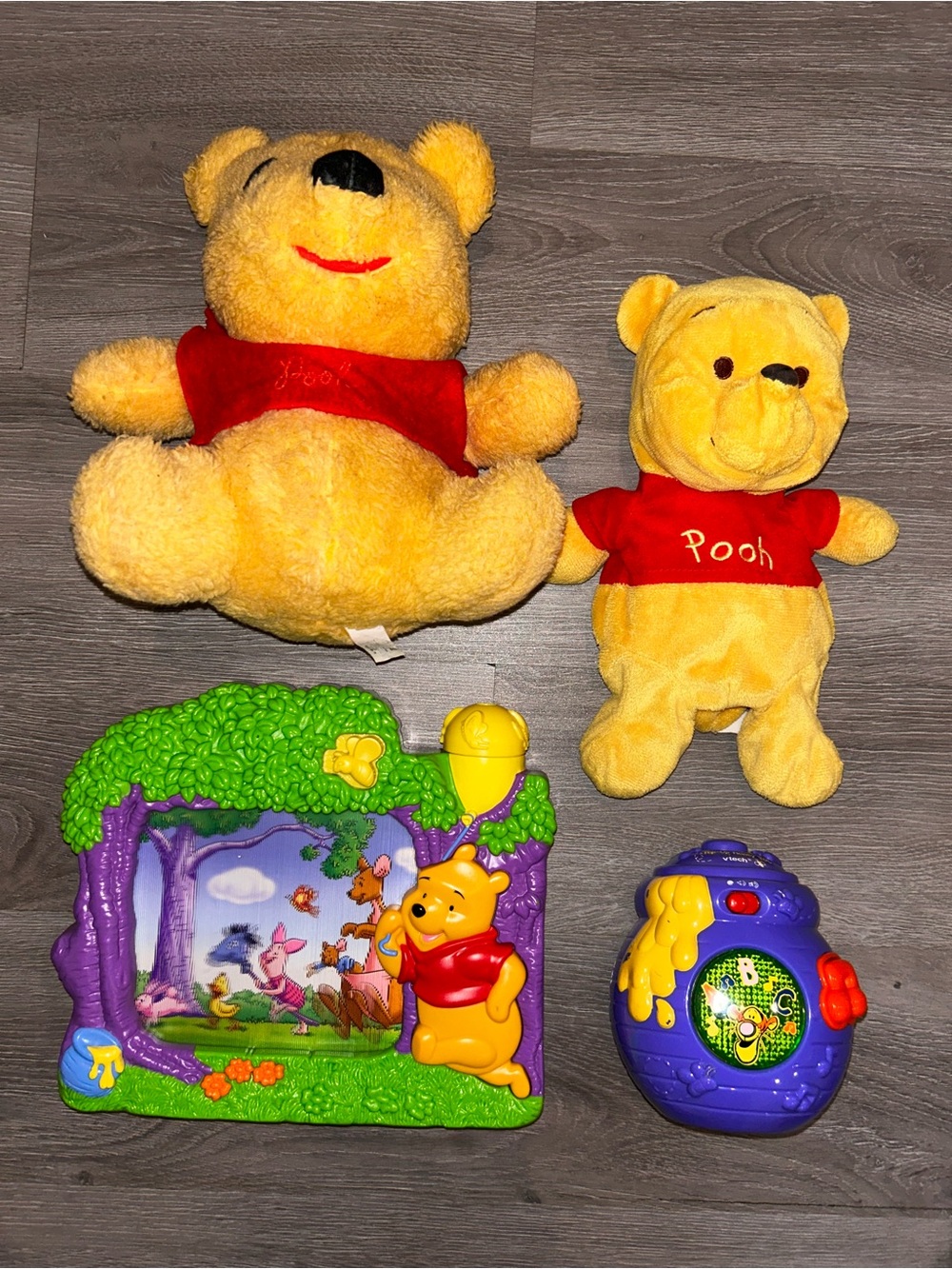 Vintage- Winnie The Pooh Toys